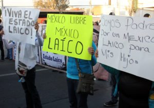 Defienden estado laico