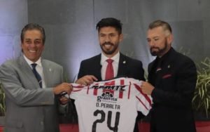 presentación oribe chivas