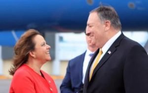 Mike-Pompeo-llega-a-México-para-abordar-temas-de-migración