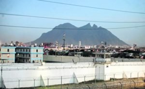 aspector_de_seguridad_del_penal_topo_chico_54776504
