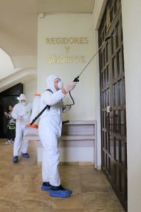 Proceso de desinfección oficinas Presidencia Municipal - Domingo 22 de Marzo de 2020 -