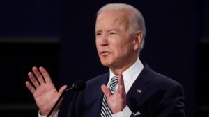 BIDEN 2