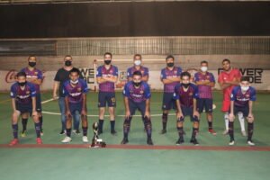 POLLOS JORGE CAMPEON DE LOS VIERNES MINI FÚTBOL