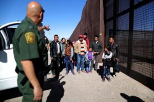BORDER CROSSING 2
