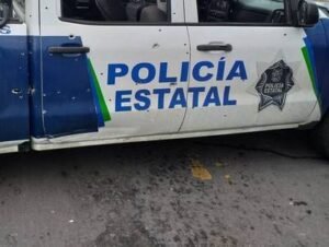 Hombres armados dispararon contra un autobús que transportaba elementos de la Policía Estatal