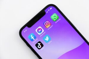 social media unsplash