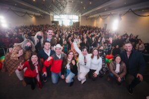 Celebra PRI