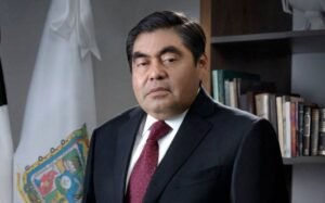 Fallece Miguel Barbosa, gobernador de Puebla (1)