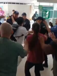 Screenshot_20230921-080315_Video Player