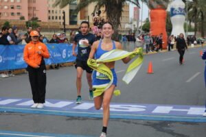3 VALERIA GOMEZ GANADORA 5K