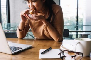 Comer en el trabajo