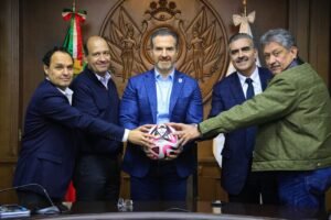 REUNIÓN FIFA 5