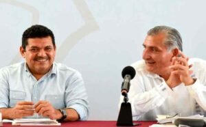 Javier-May-y-adan-augusto-lopez-2