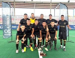 golden black campeón
