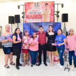 Enrique Escalante celebra en grande a mamás guadalupenses