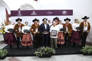 INAGURAN ARTES TRANSFORMAN (2)