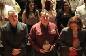 PREMIO A ESCOBEDO POR MODELO JUSTICIA CIVICA (3)