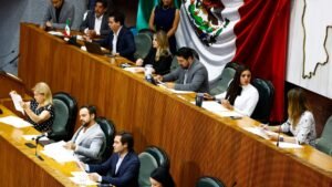 tema-presupuestal-puso-partidos-defensiva